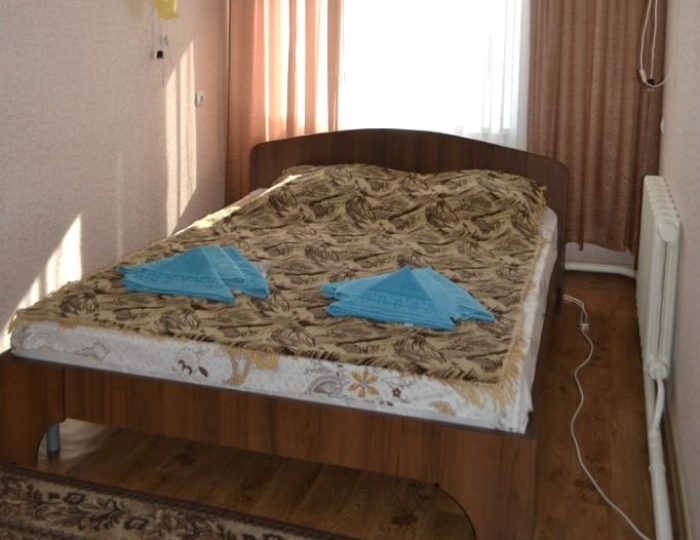 Эконом 4-местный 3-комнатный семейный - Санаторий «Озеро Медвежье»